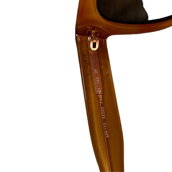 Authentic PRADA Havana Tortoise Sunglasses
SPR 17OS FAL - 121 / 54MM - Picture 8 of 9